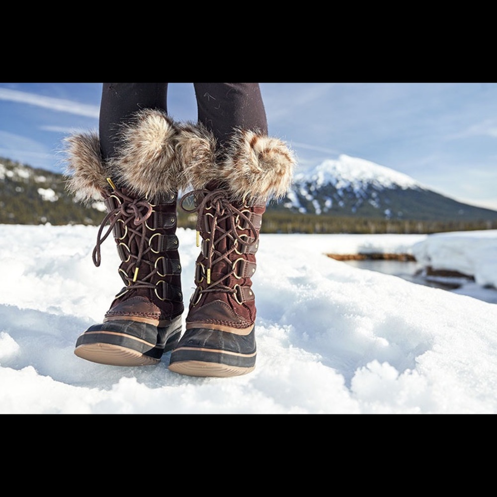 Joan of Arc Sorel boots